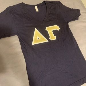 Navy Delta Gamma short sleeve with gold letters S